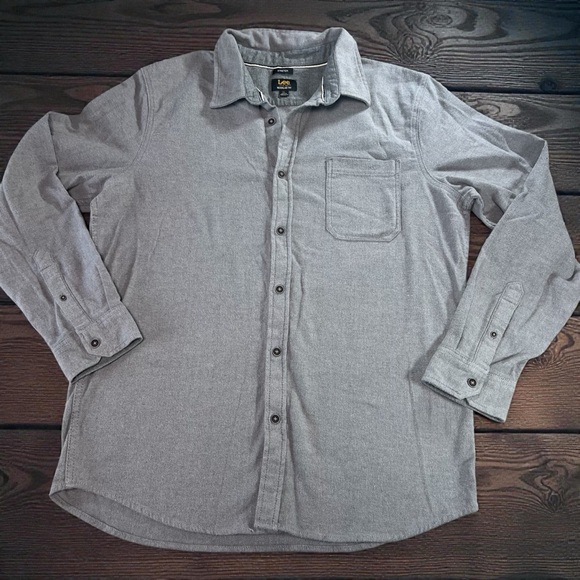 Lee Other - Lee Men’s XL Soft Stretch Thick Button-Down Shirt Gray Regular Fit Cotton Blend